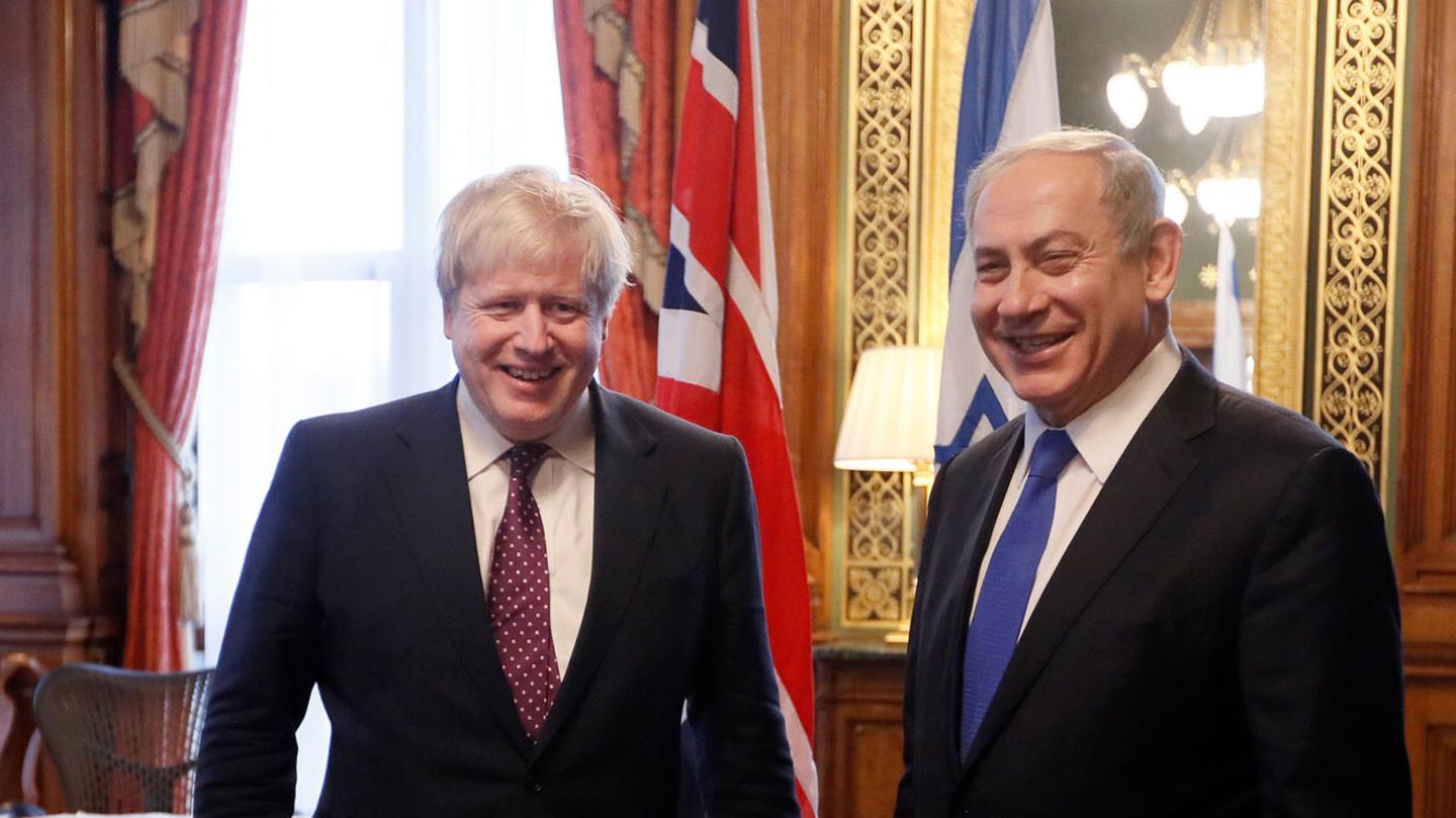 Boris Johnson en Benjamin Netanyahu op het Britse ministerie van Buitenlandse Zaken