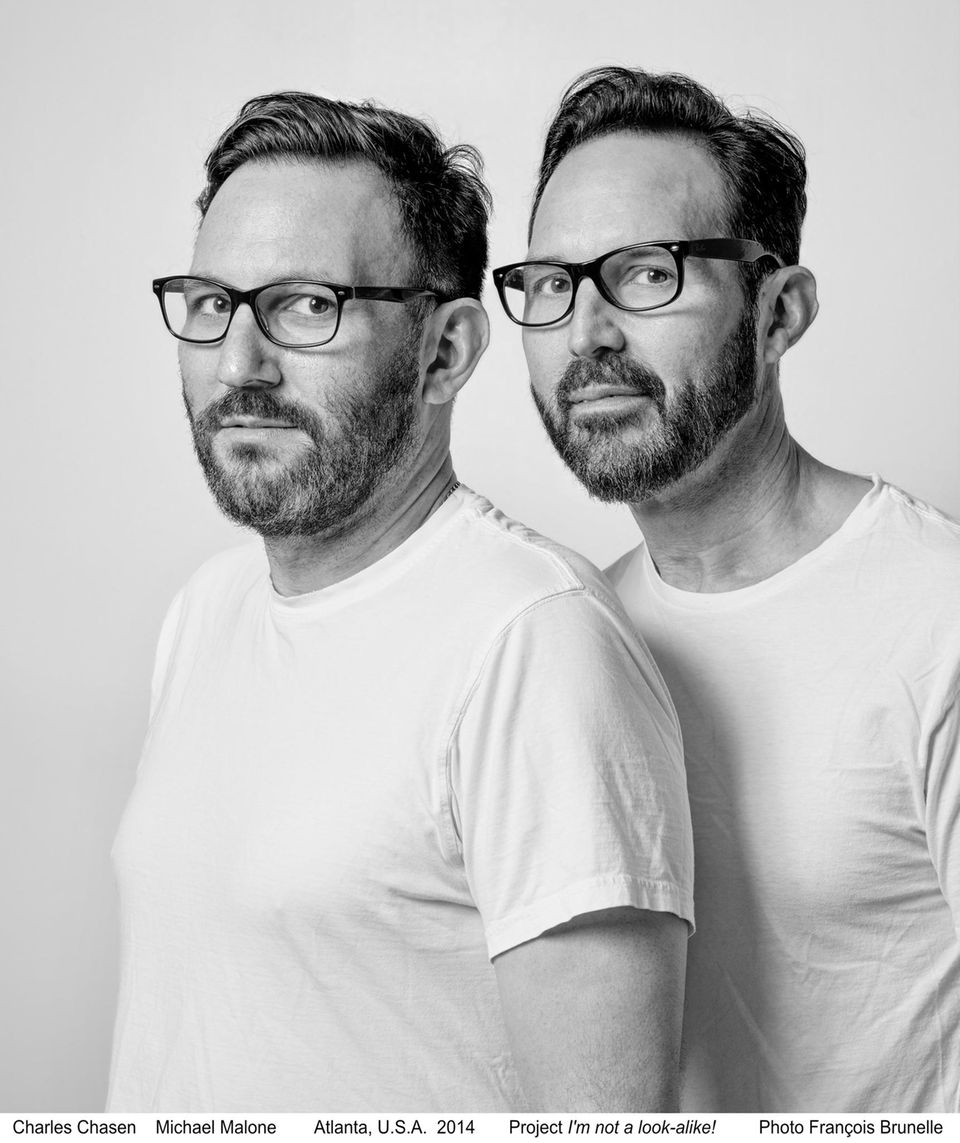 Zwei Männer, die aussehen wie Doppelgänger Zwei Männer, die aussehen wie Doppelgänger