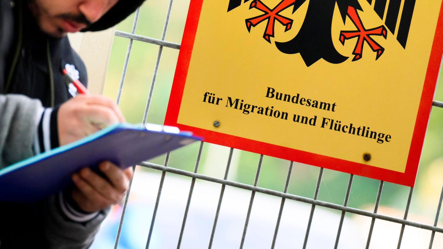 Migration: 24 Prozent weniger Menschen beantragen 2024 Asyl in Deutschland