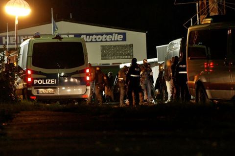 Razzia bei bei der Kleinpartei III. Weg in Hachenburg