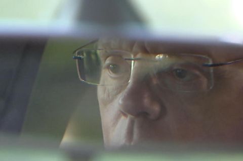 Unternehmen nutzt Fahrzeug fremd: Ehemalige Angestellte packen aus (Video)