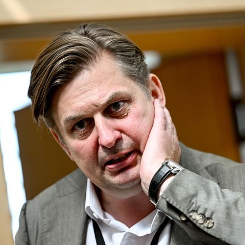 AfD-Politiker Maximilian Krah nach einer Sitzung im Europaparlament