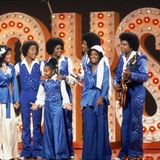 Mit den Jackson Five hatte sie schon früh TV-Auftritte – wie hier im Jahr 1976