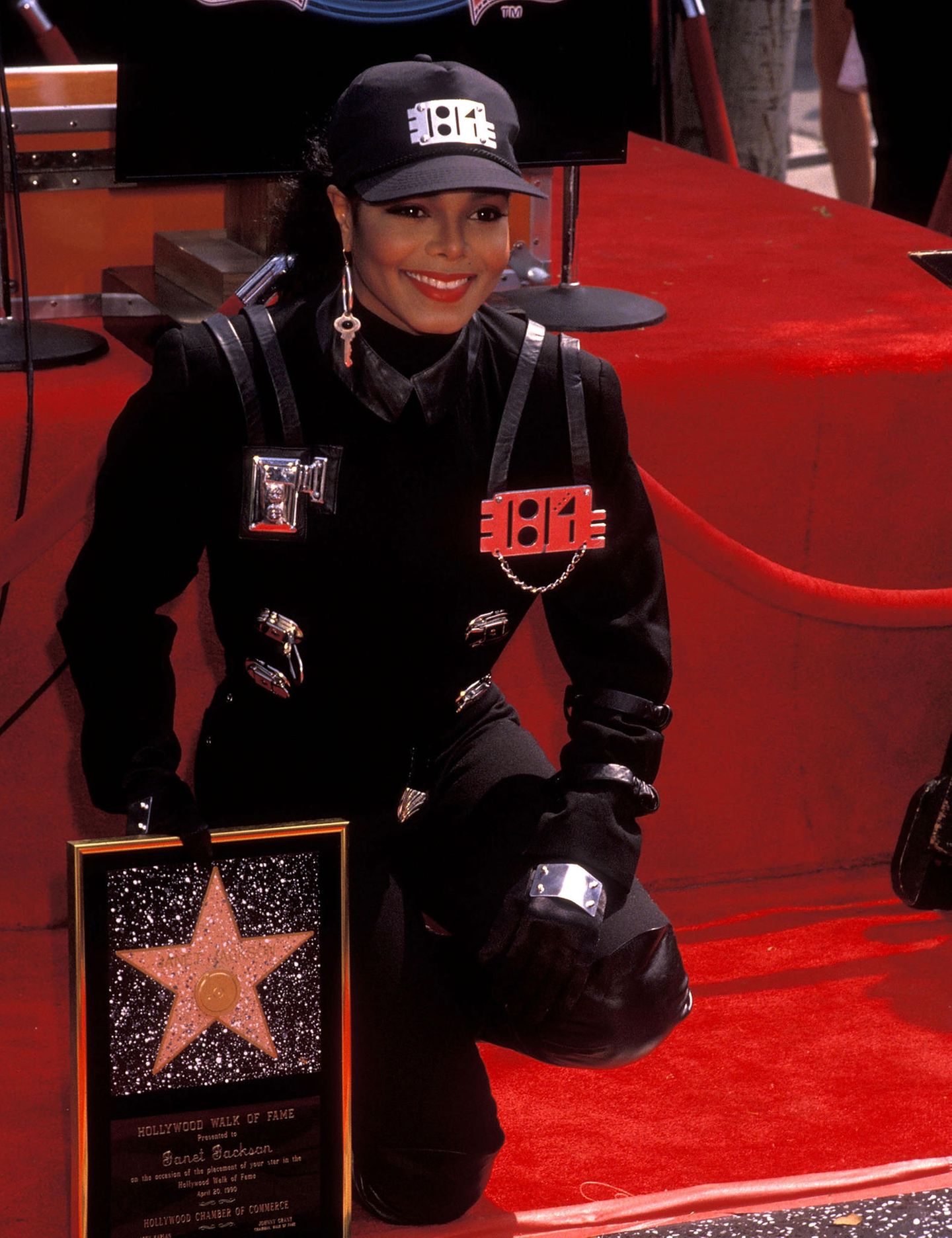 1990 wurde sie in Hollywood mit einem Stern auf dem berühmten Walk of Fame geehrt 