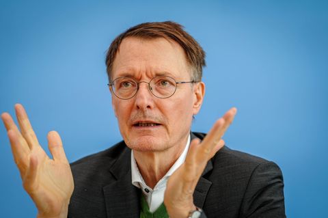 verantwortlich für die Pflegeversicherung: Bundesgesundheitsminister Karl Lauterbach