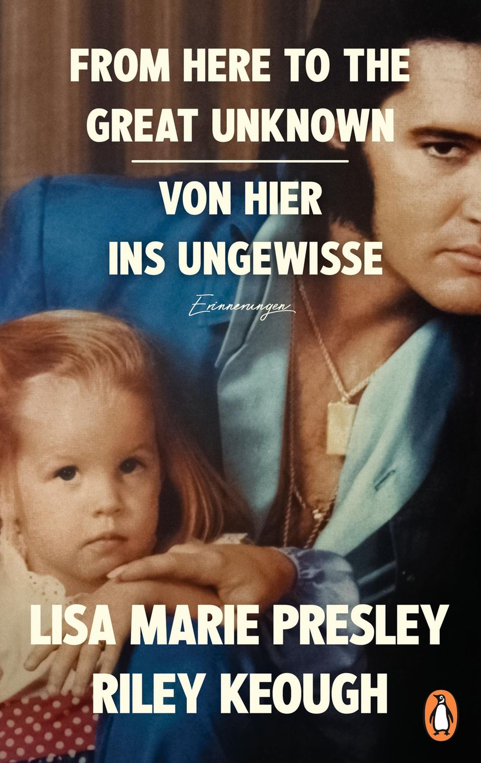 Der junge Presley mit seiner Tochter im Arm