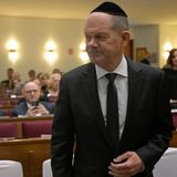 Olaf Scholz reiste für die Gedenkfeier zum Jahrestag des Hamas-Massakers nach Hamburg