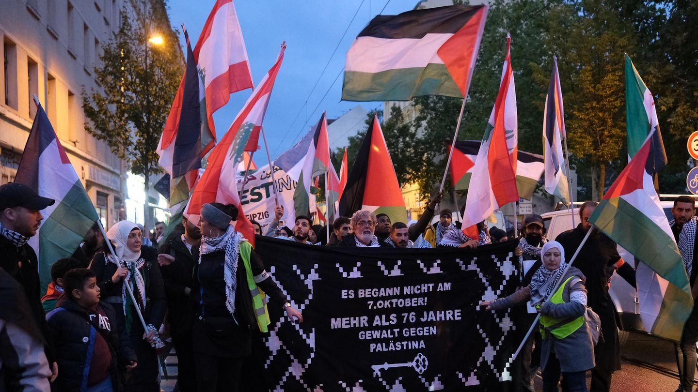 Pro-Palästinensische Kundgebung in Leipzig – 750 Menschen nahmen daran teil
