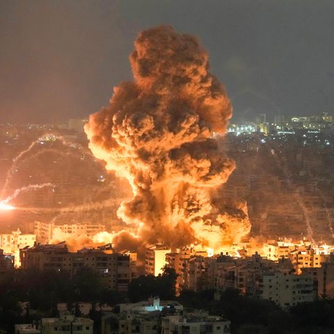 Explosion nach einem israelischen Luftangriff auf Libanons Hauptstadt Beirut