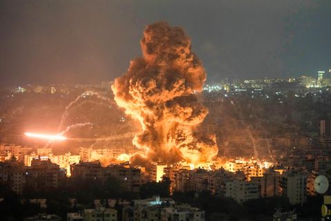 Explosion nach einem israelischen Luftangriff auf Libanons Hauptstadt Beirut