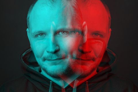 Ein Mann der vielleicht Probleme mit der Psyche hat
