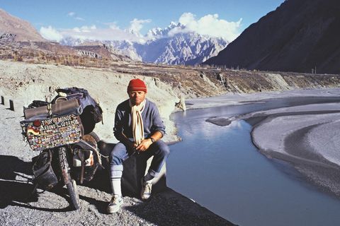 Weltreise Heinz Stücke macht eine Pause im Hunza Valley, Pakistan