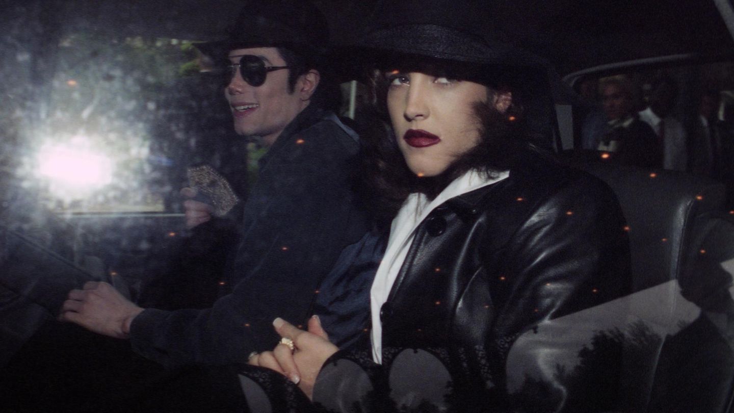 Michael Jackson und Lisa-Marie Presley angeblitzt im Auto