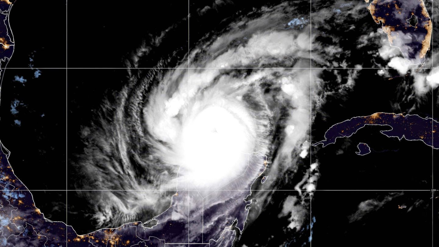 Hurrikan Milton vor Florida