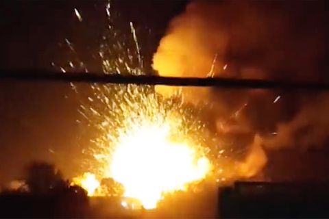 Ukraine greift Waffenlager in Russland an