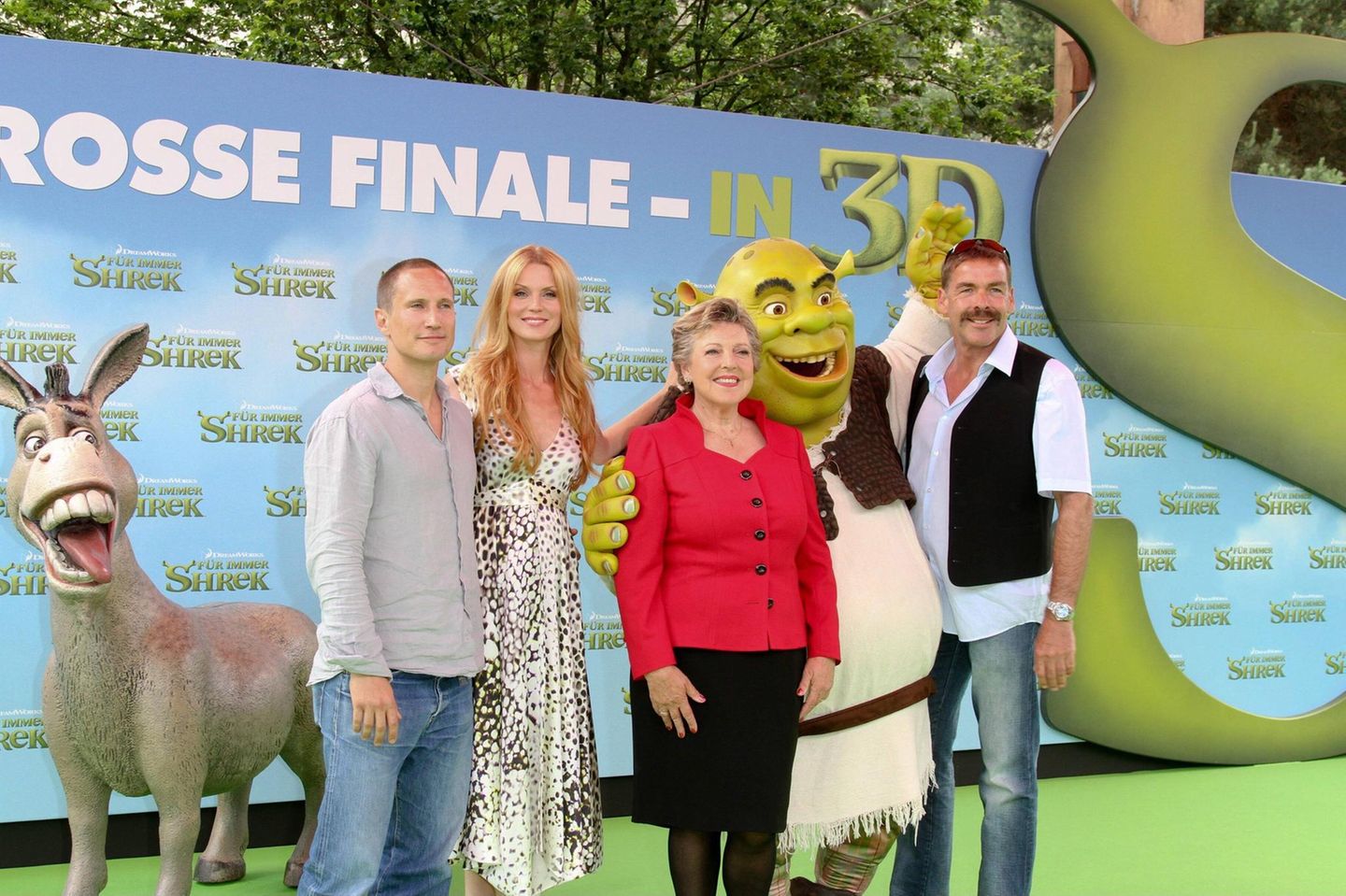 Auch seine Stimme funktioniert Hehn 2010 bei der Deutschland-Premiere von "Für immer Shrek" mit Benno Fürmann, Esther Schweins und Marie-Louise Marjan