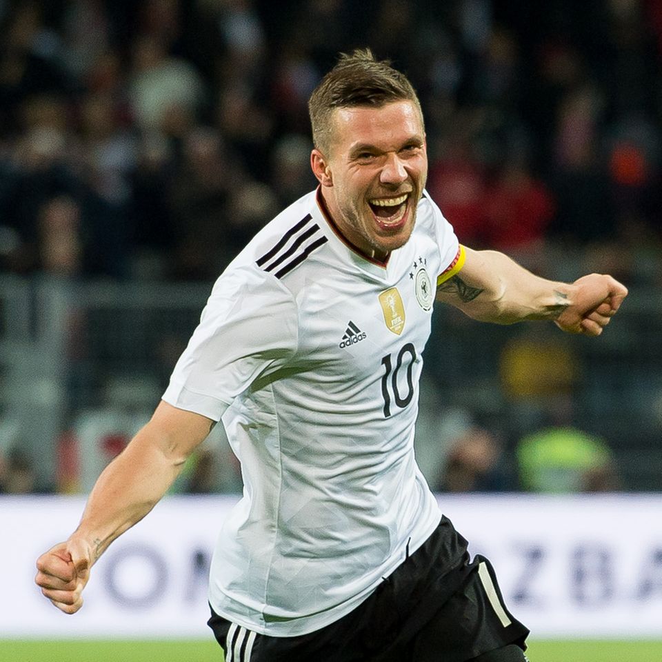 Abschiedsspiel in Köln: Prinz Poldis (fast) letztes Spiel – seine Fußballkarriere in Bildern