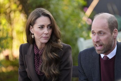 Prinzessin Kate ist wieder in der Öffentlichkeit zu sehen. In Southport besuchten sie und Prinz William die Familien drei junger Mädchen, die im Juli bei einer Messerattacke starben.