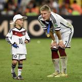 Louis Podolski und Batian Schweinsteiger