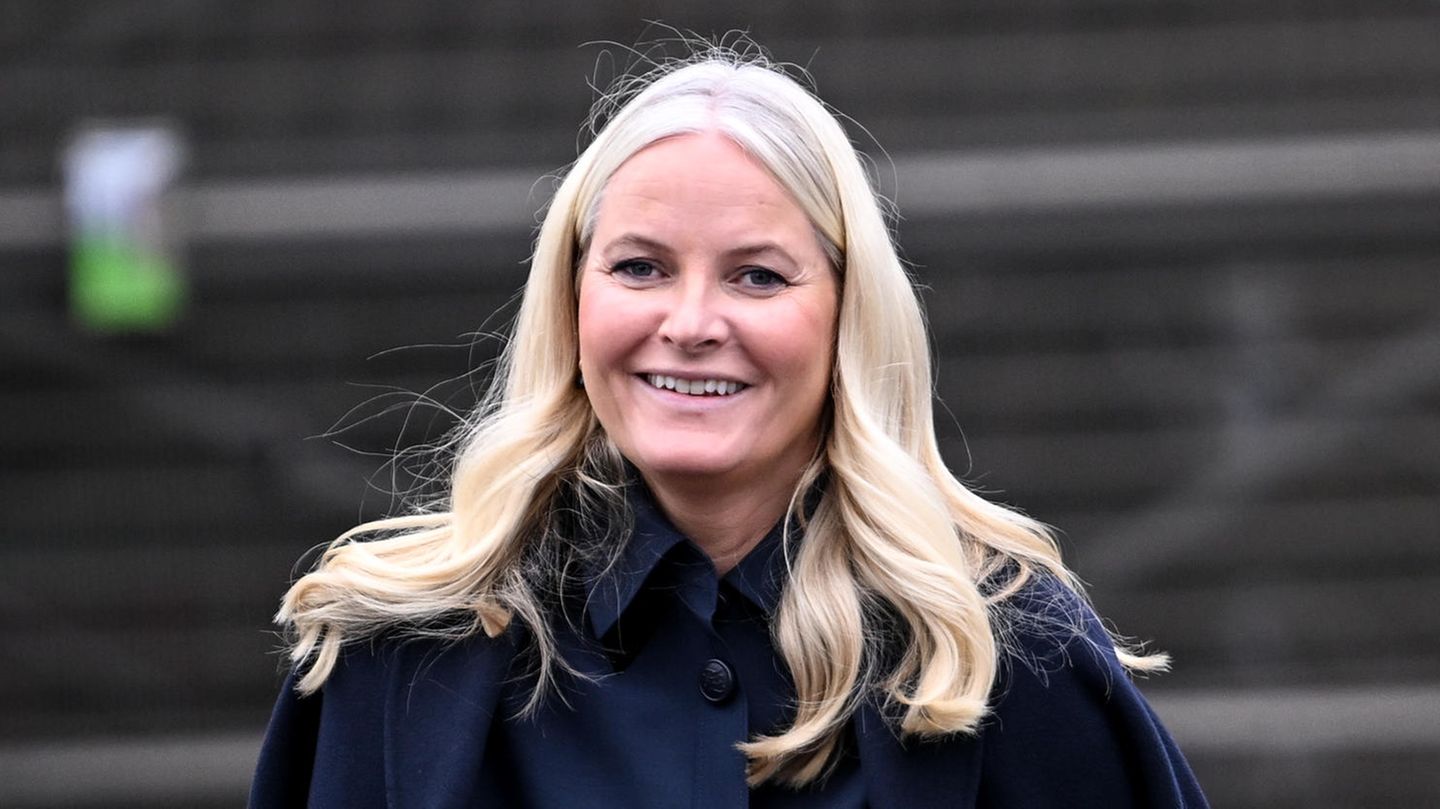 Royal News: Mette-Marit von Norwegen wird wegen Lungenfibrose behandelt