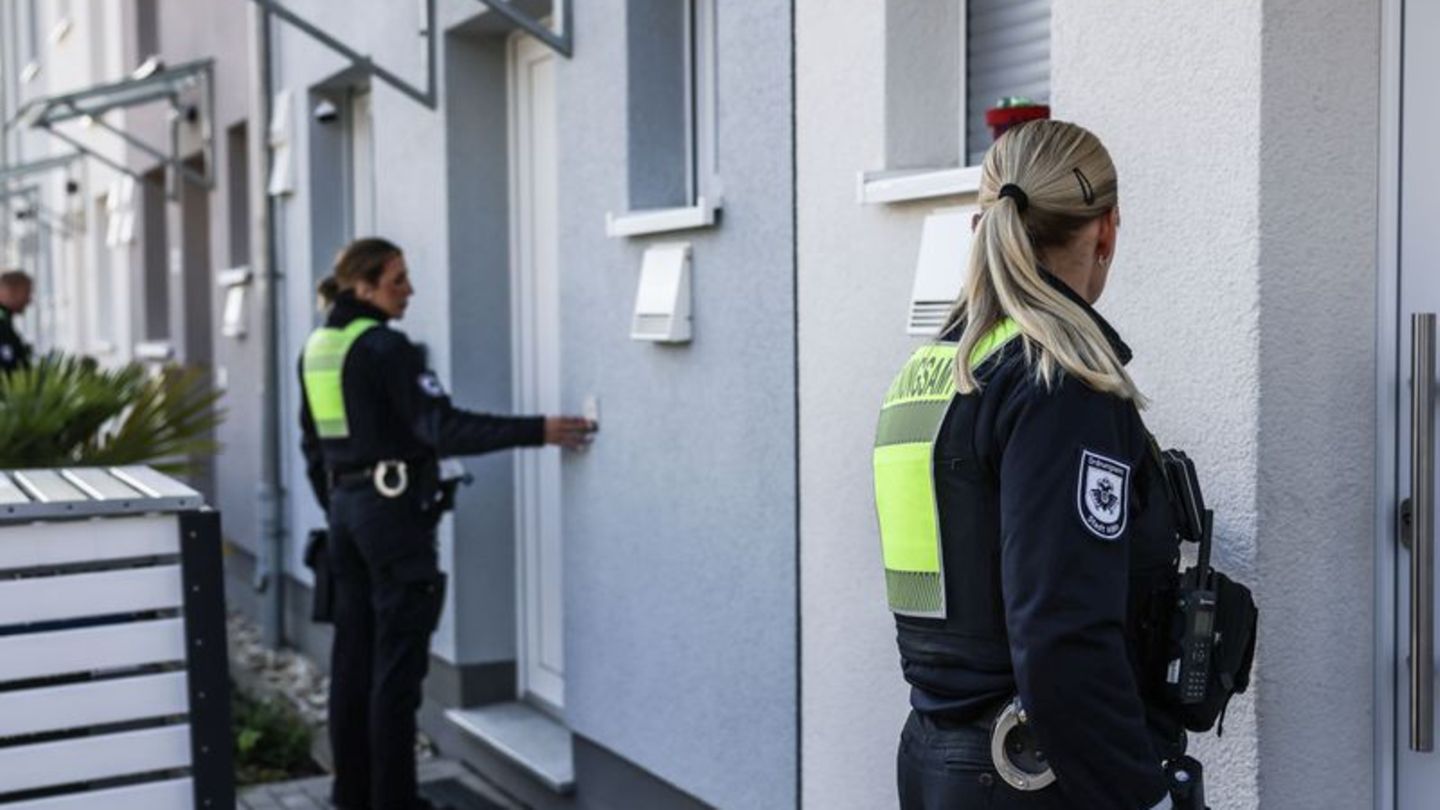 Drei Kliniken geräumt: Bombe in Köln kontrolliert gesprengt