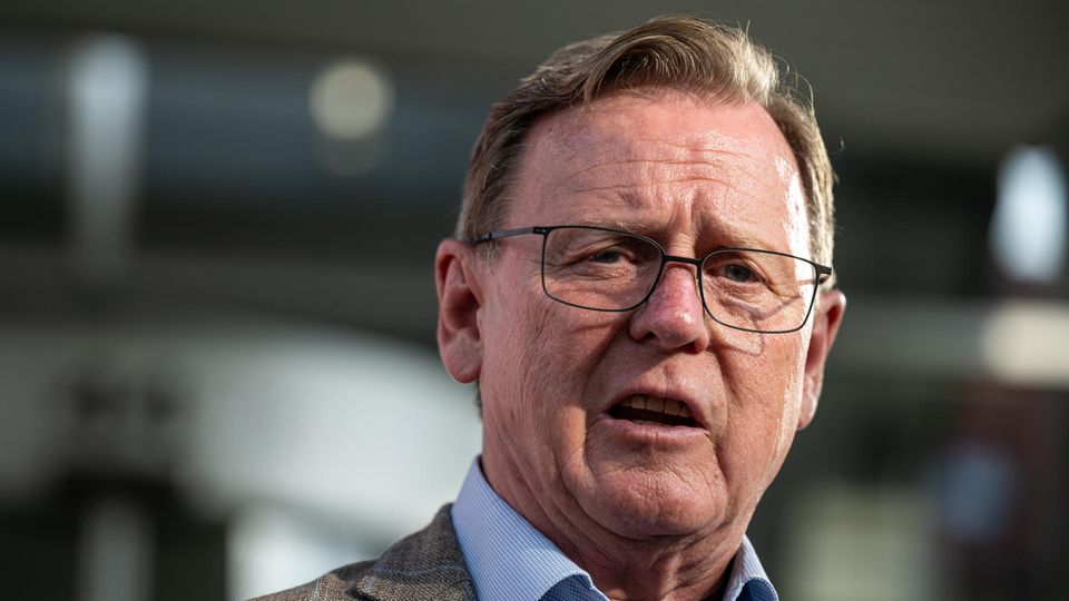 Bodo Ramelow und Armin Laschet drängen auf CoronaAufarbeitung STERN.de
