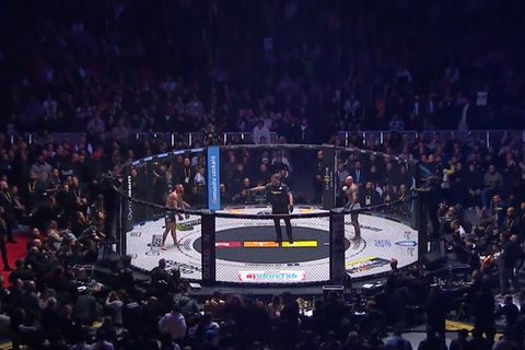 Kampfsport: Mehr als 60.000 Fans im Stadion: MMA-Event knackt Zuschauerrekord