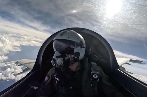 Videos zeigen Chinas große Militärübung vor Taiwan