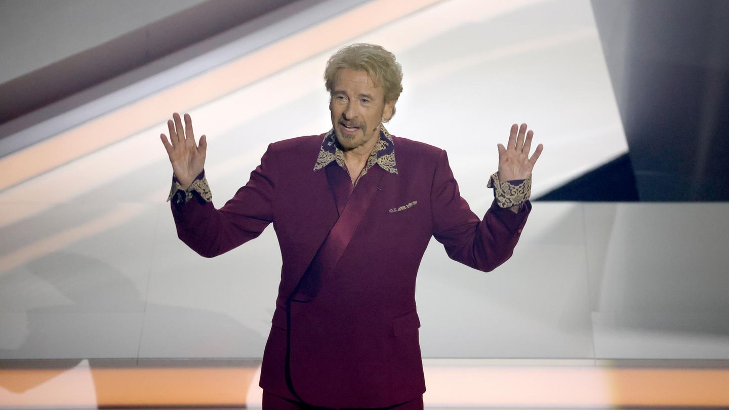 Thomas Gottschalk Thomas Gottschalk mit abwehrender Geste