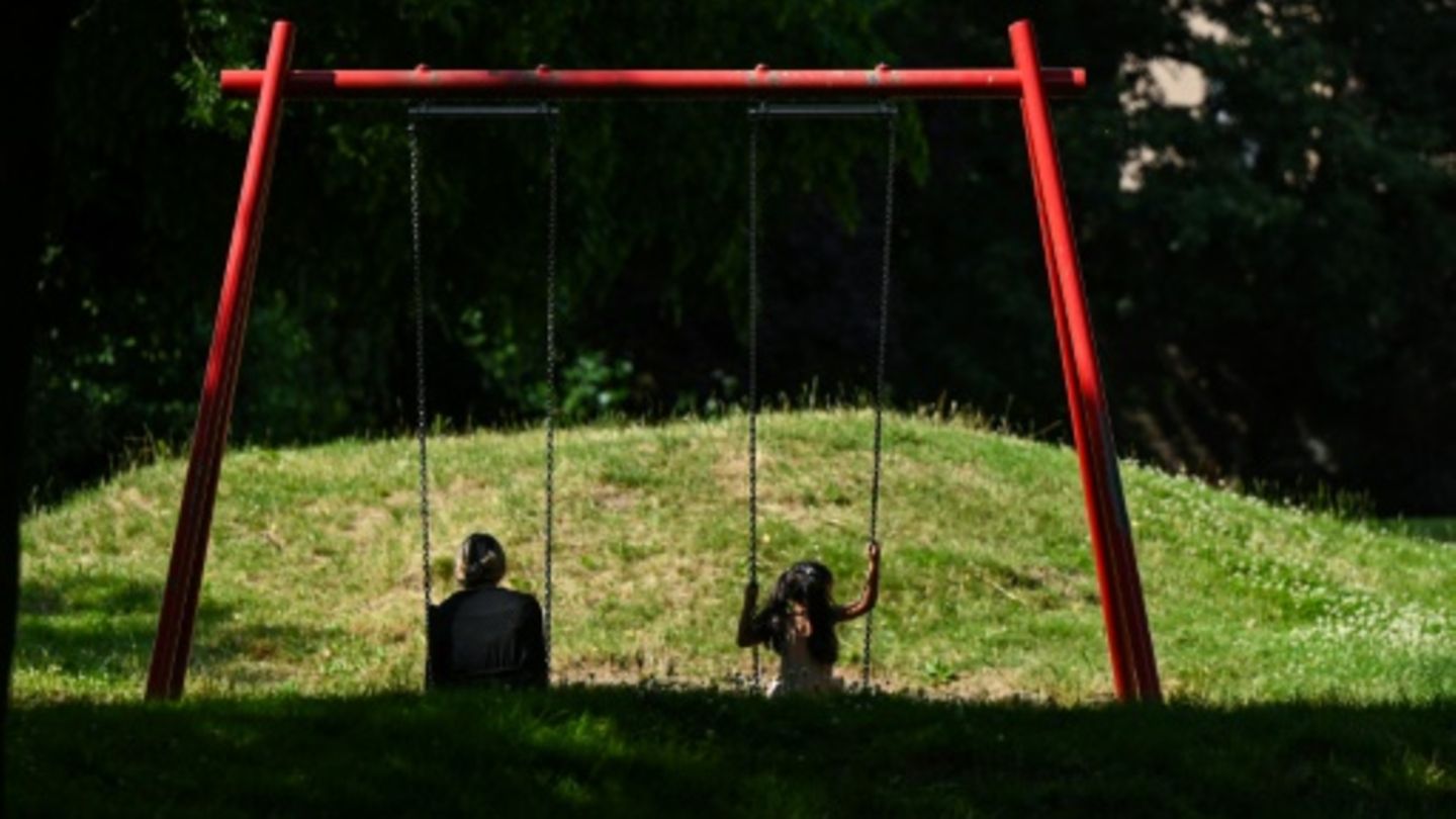 Eine Mutter mit ihrer Tochter