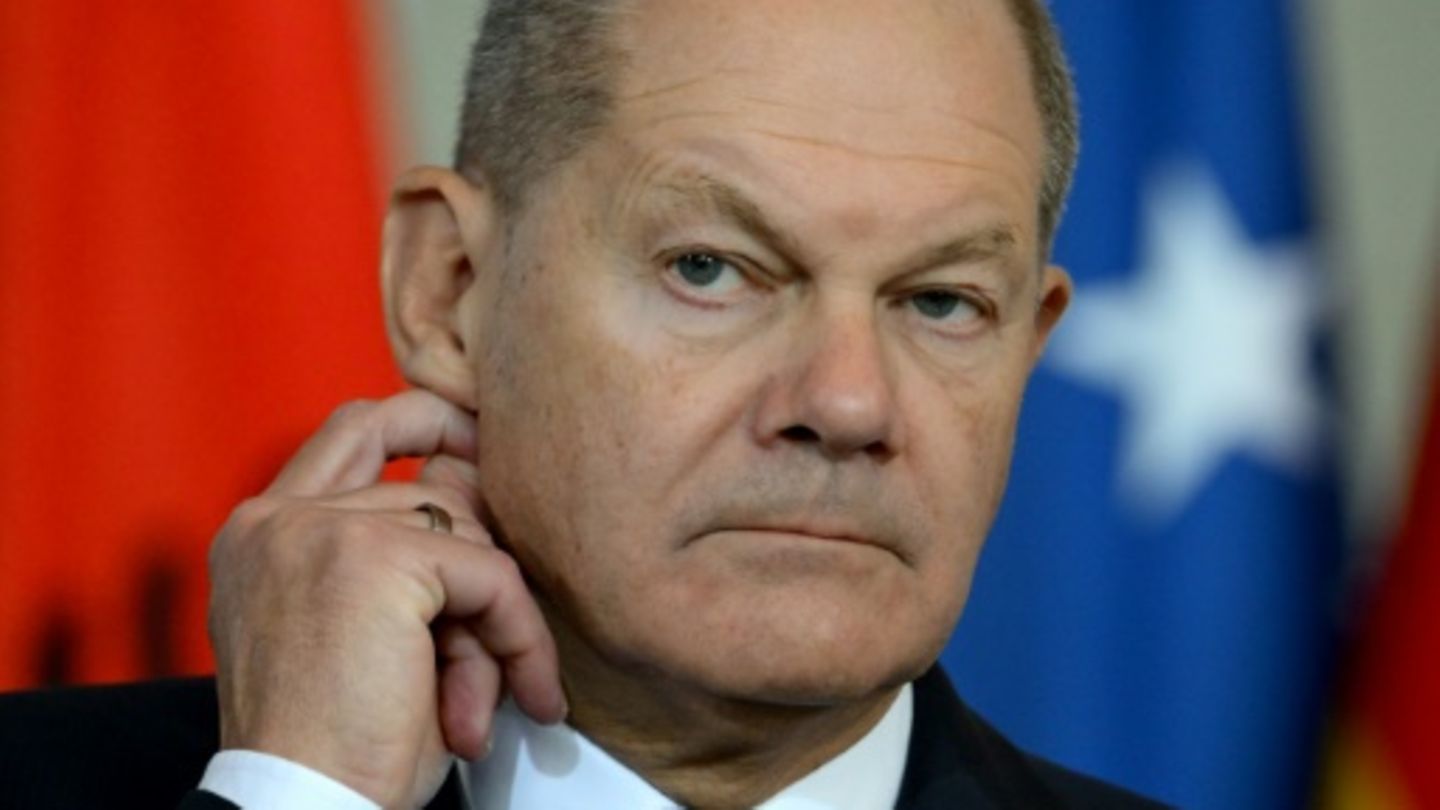 Scholz Delivers Government Statement on EU Summit