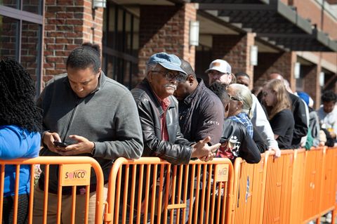 Die Uhr tickt in den USA: Wie hier im Cobb County haben überall im wichtigen Swing State Georgia die Wahllokale geöffnet