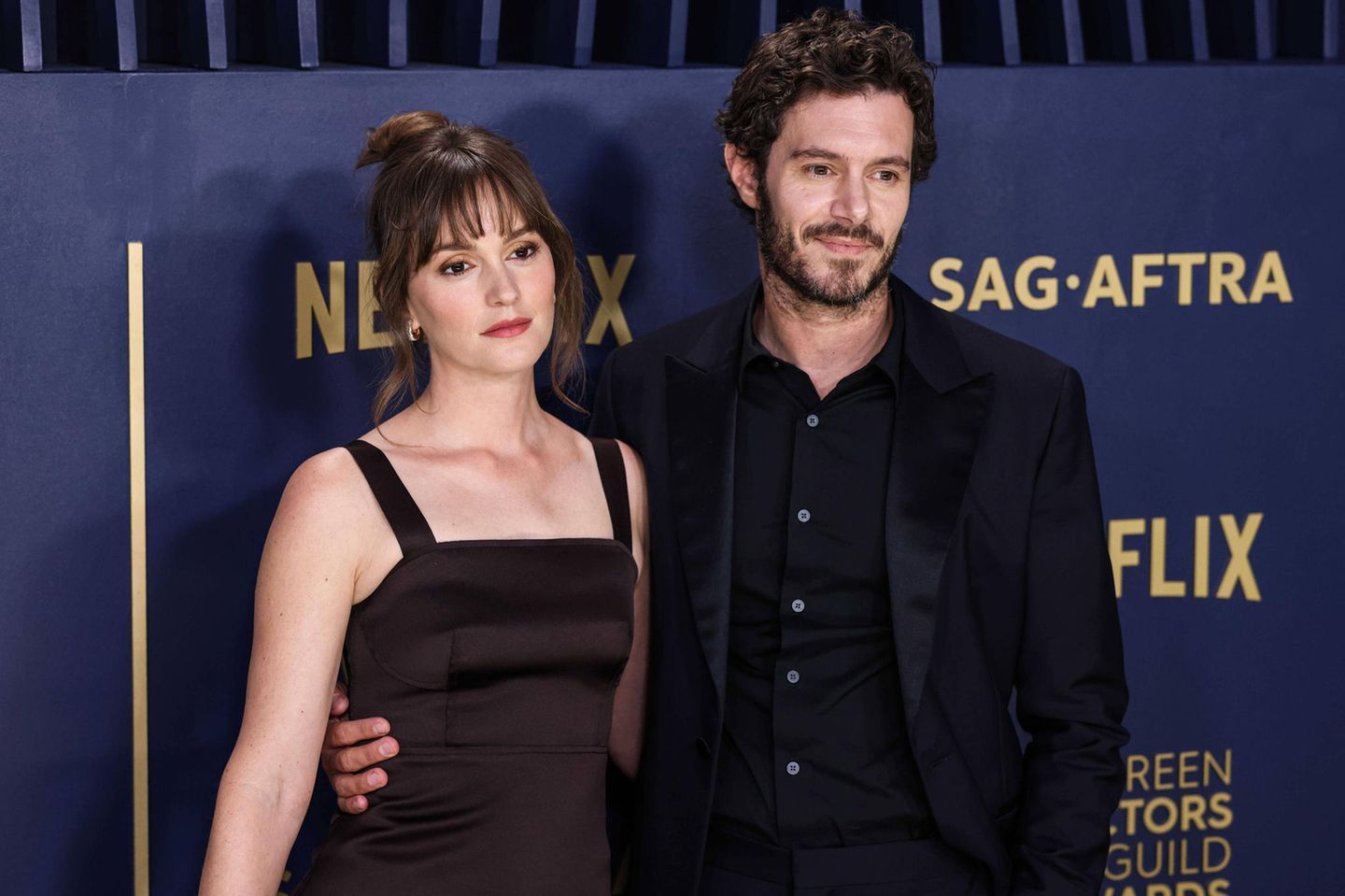 Adam Brody und seine Frau Leighton Meester bei den Screen Actors Guild Awards im Februar 2024