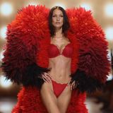 Bella Hadid Victoria's Secret Show Oktober 2024