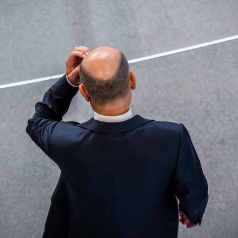 Bundeskanzler Olaf Scholz: In seiner Partei herrscht Unruhe wegen des Sicherheitspakets
