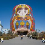 Ein Hotel im Design einer Matrjoschka in China