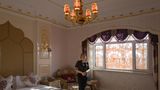Ein Zimmer im Matrjoschka Hotel - Das Thema der Puppe ist allgegenwärtig