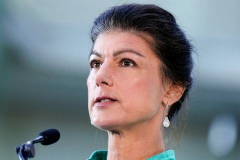 Die BSW-Vorsitzende Sahra Wagenknecht sieht die Regierungsbildung in Thüringen mit Sorge 