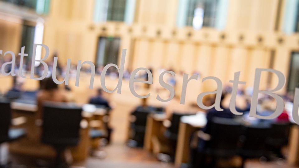 Symbolbild Bundesrat Sicherheitspaket