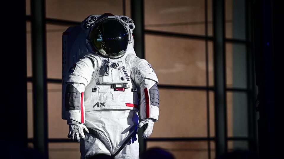 Prada stattet bald auch Astronauten aus Prada stattet bald auch Astronauten aus