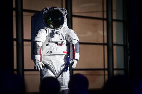 Prada stattet bald auch Astronauten aus