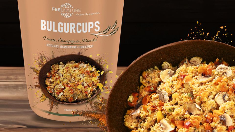 FeelNature Bulgurcups mit Tomate, Champion, Paprika