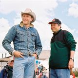 Heath Ledger und Ang Lee bei den Dreharbeiten zu Brokeback Mountain