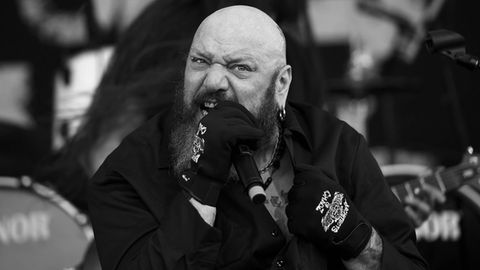 Der frühere Iron-Maiden-Sänger Paul Di'Anno ist im Alter von 66 Jahren gestorben.