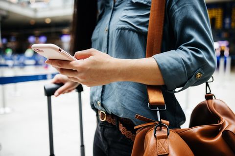 Günstig im Telekom-Netz surfen mit der Telekom Allnet-Flat 25 GB und Geräte und Lieblingsstück mit AirTag-Alternativen schützen – wir schauen uns den Deal an.
