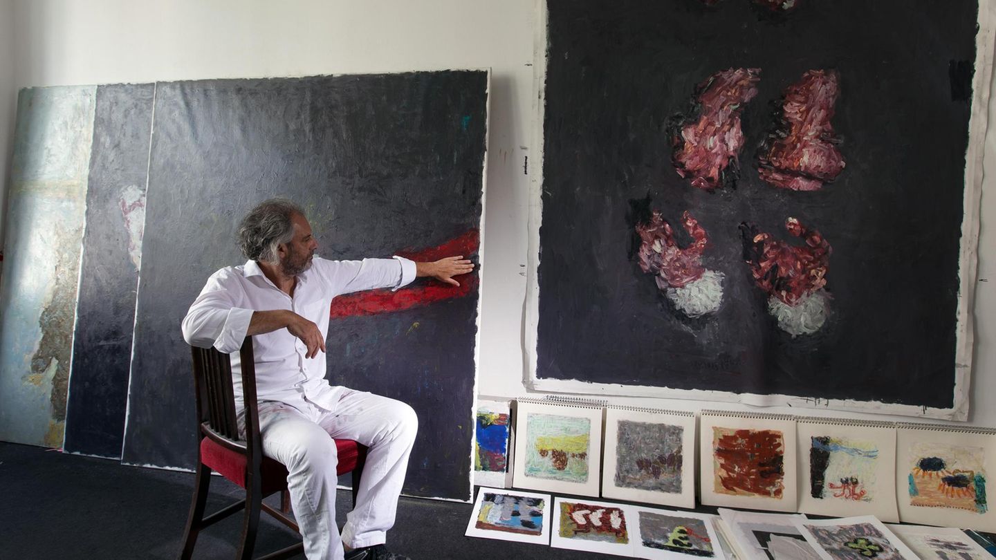 Velimir Ilišević, 59, in seinem Atelier in Berlin Velimir Ilišević, 59, in seinem Atelier in Berlin