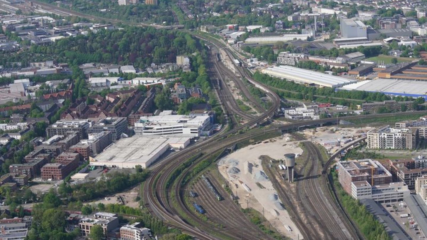 Neuer-Bahnhof-Altona-Senat-bringt-Quartiersentwicklung-am-Diebsteich-auf-den-Weg