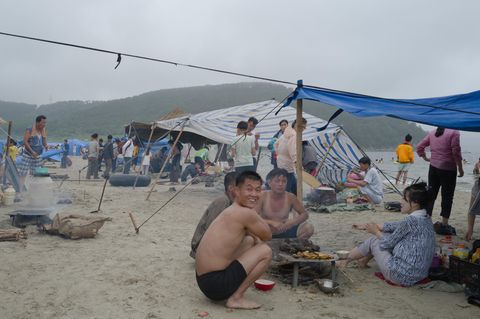 Nordkoreaner am Strand