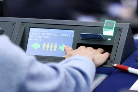 Abstimmung über den Haushalt im Parlament