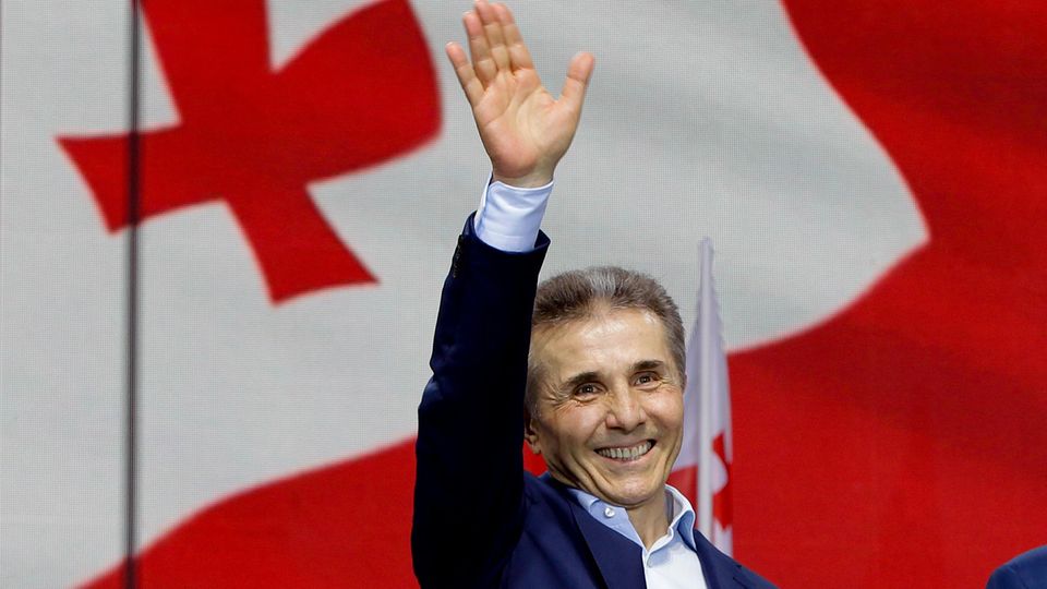 Bidzina Ivanishvili, Spitzenkandidat der Partei Georgischer Traum
